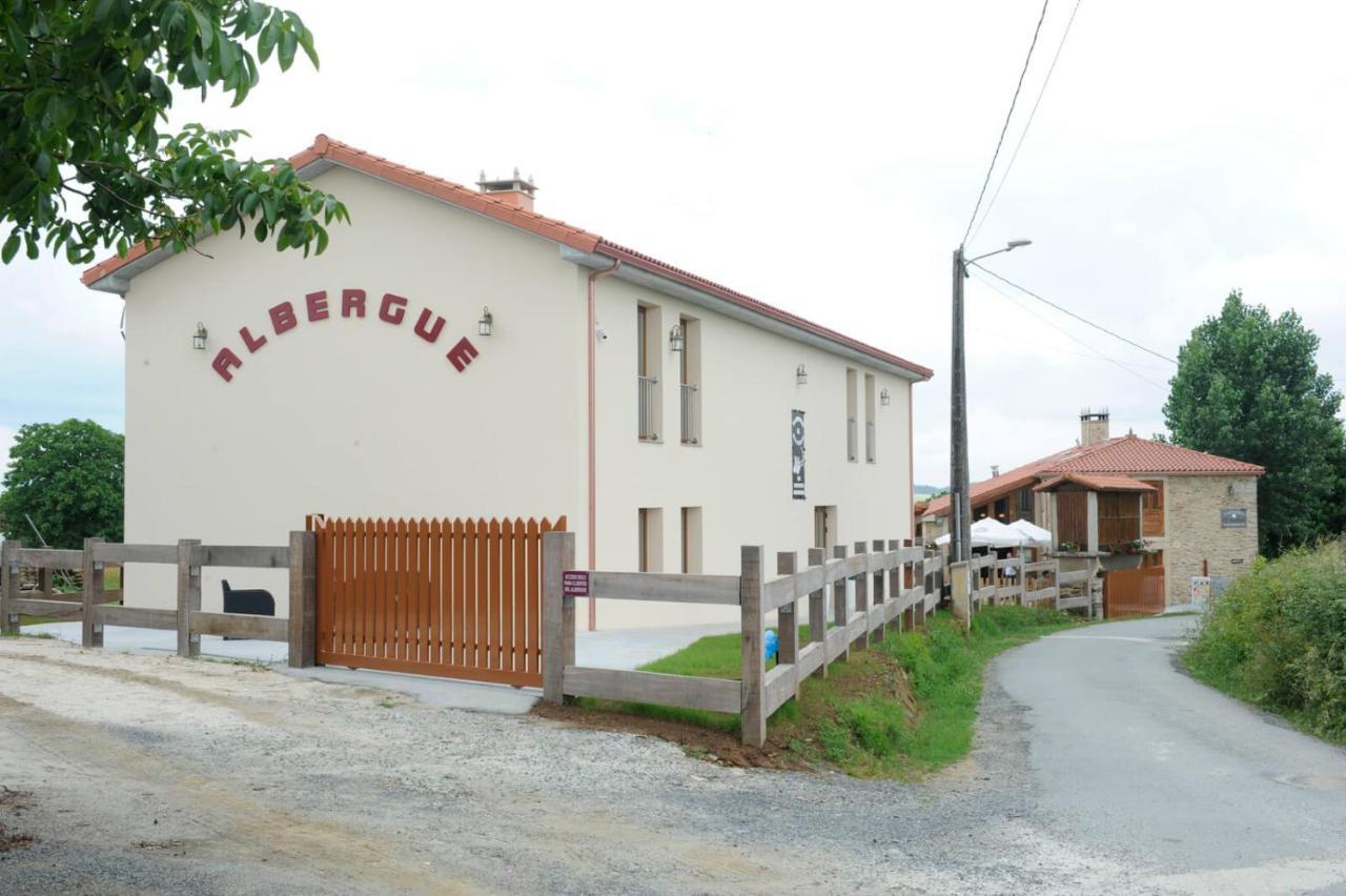 Albergue El Aleman Boente Bagian luar foto
